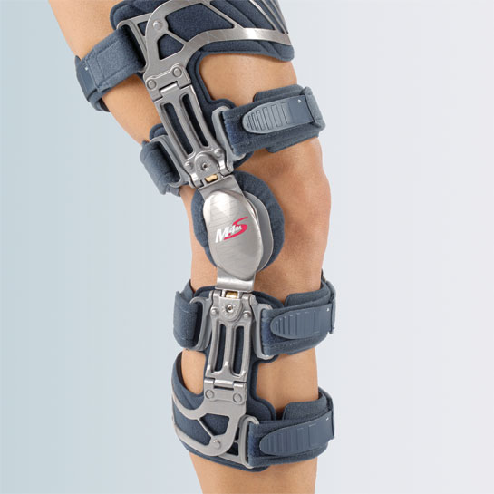 Ginocchiera M.4S OA Comfort di FGP - Tutore Regolabile per Stabilizzazione del Ginocchio - immagine 2