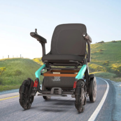 Carrozzina elettronica pieghevole Robooter E60-A BODYTECH per off-road